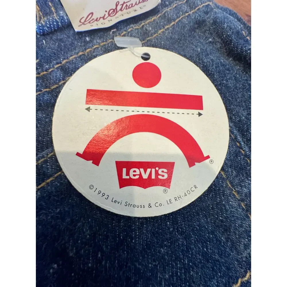 Vintage New Levi's Levi Signature Jeans Mens 44X30 540 Relaxed Fit Denim 1993